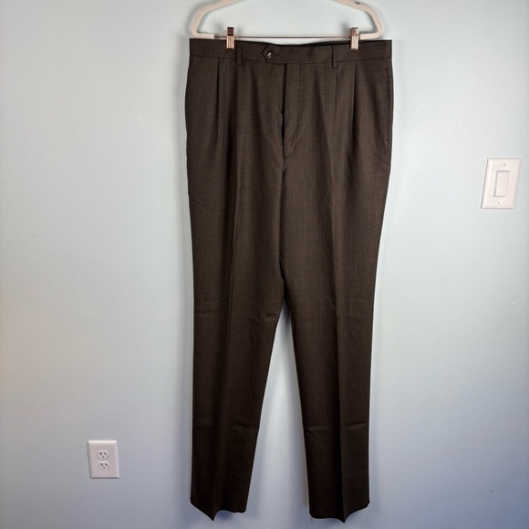 JoS A Bank men’s 100% Wool Slacks size 38L